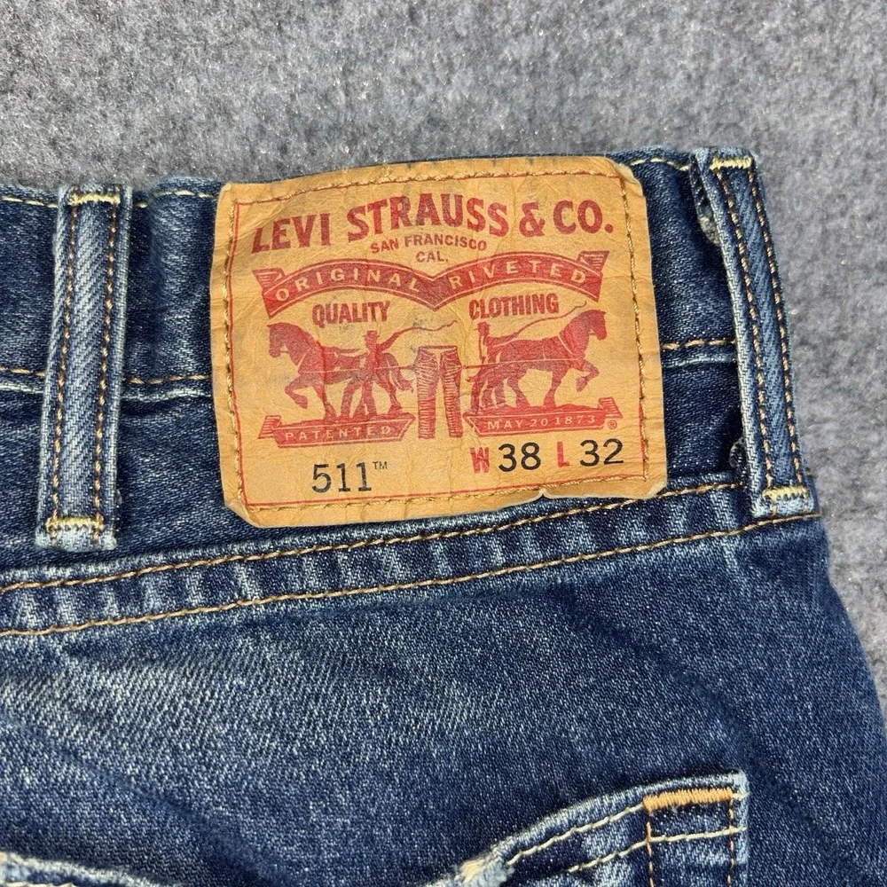 Levi's 511 Slim Fit Jeans Men's 38x32 Blue Distressed Ripped Dark Wash Denim EUC